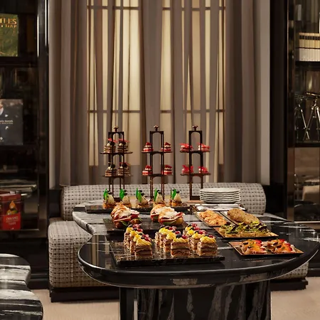 Sanasaryan Han, A Luxury Collection Hotel, فندق