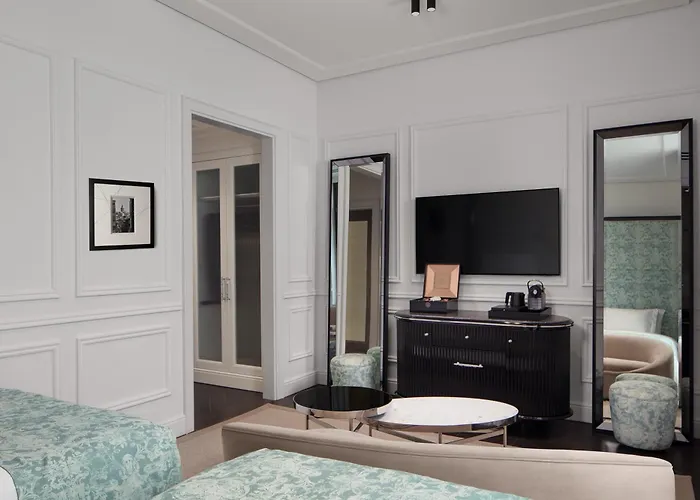 Sanasaryan Han, A Luxury Collection Hotel, 5*