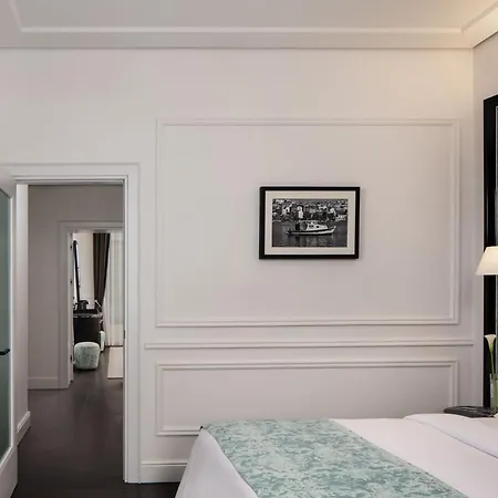 Sanasaryan Han, A Luxury Collection Hotel, Отель 5*